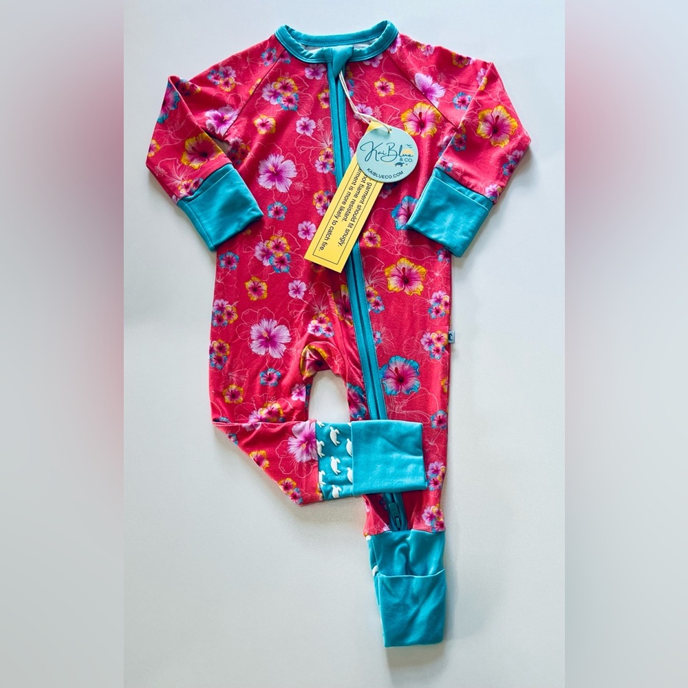 Kai Blue & Co Vibrant Floral Convertible Zippy